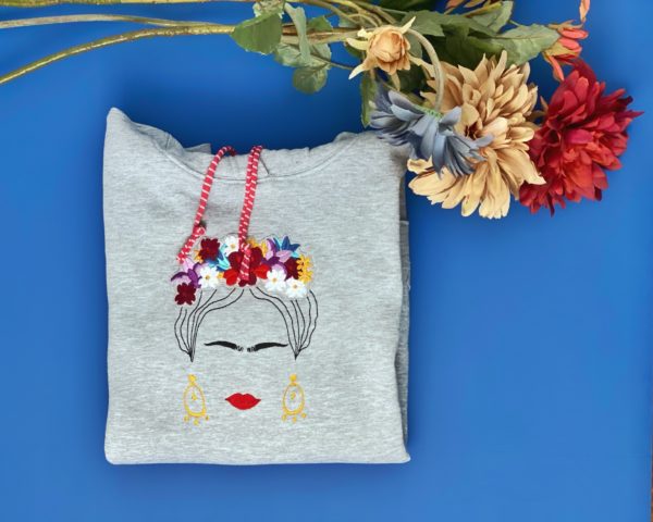 Sudadera de Frida bordada