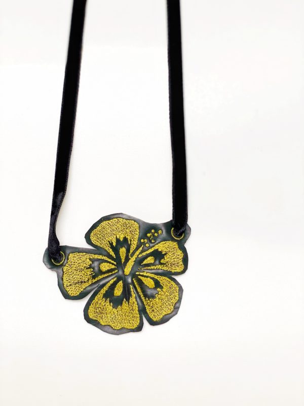 collar de butilo Black Candela